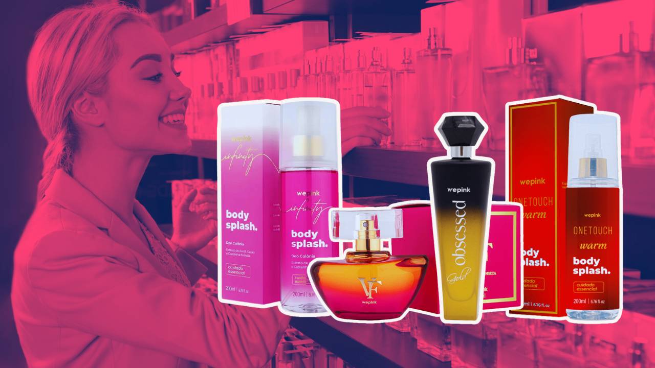 Perfumes e body splashes da Wepink em destaque sobre um fundo rosa