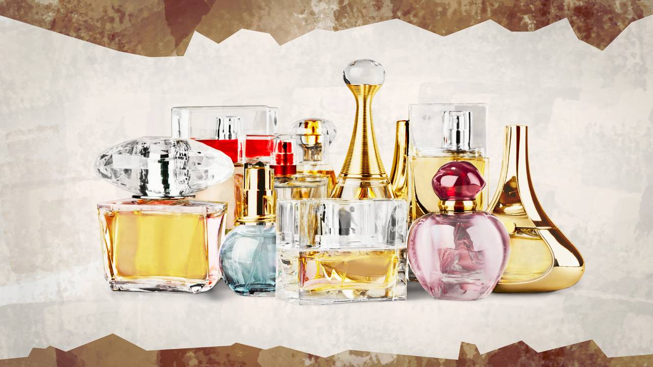 Imagem com um aspecto vintagem e frascos genéricos de perfumes em destaque